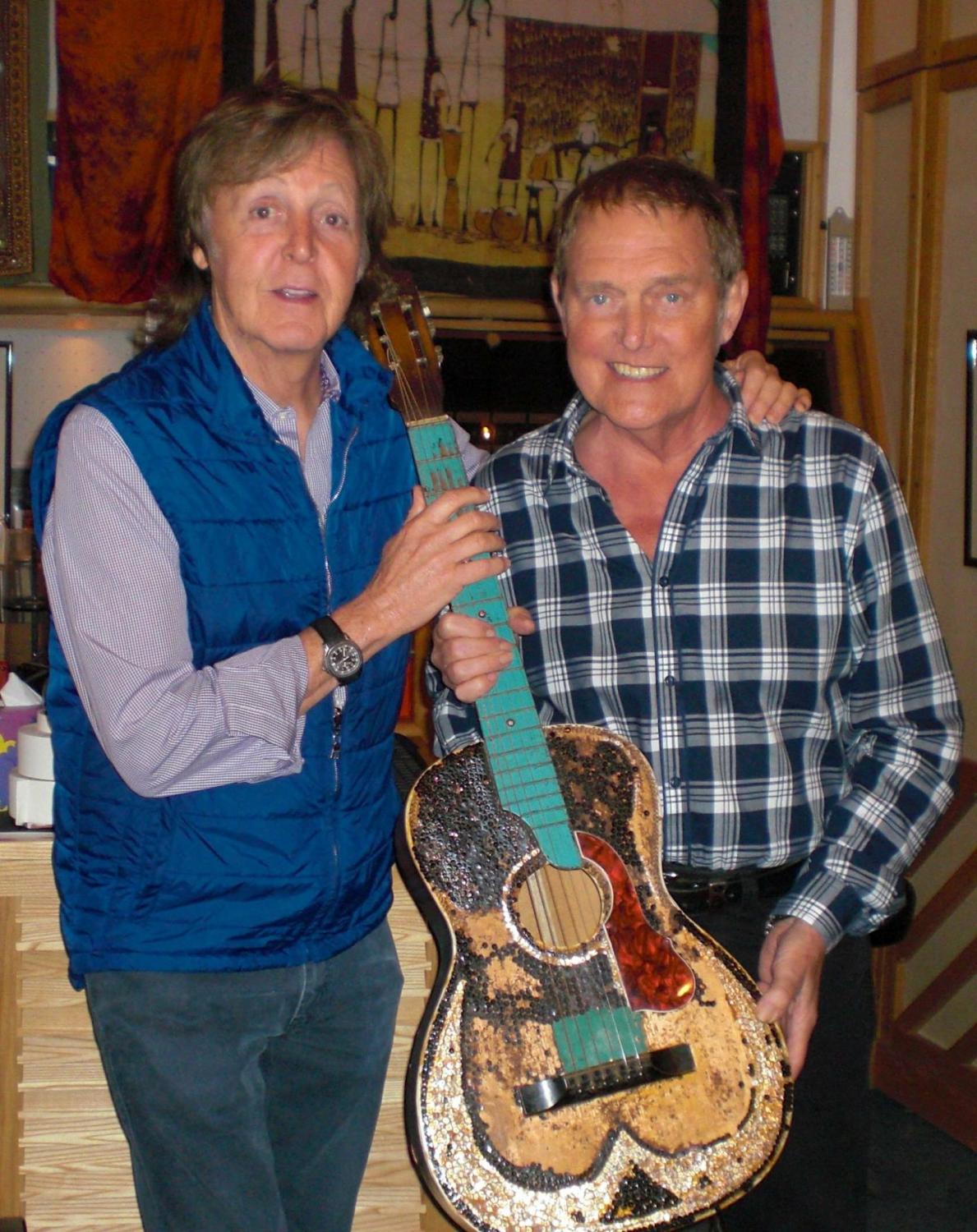 buddy holly signature guitar